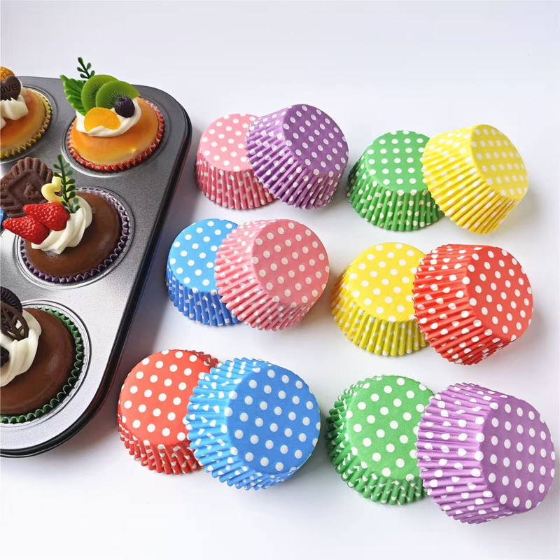 Kitchen Baking Mat - 100 Adet Puantiyeli Kek Kağıt Kaplamaları,